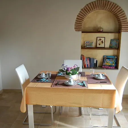 Emily House Montecerboli