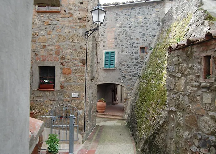 Emily House Montecerboli
